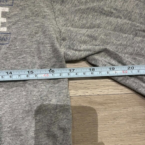 2017 Luke Bryan Huntin Fishin and Lovin Every Day Tour Long Sleeve Shirt - Picture 4 of 5